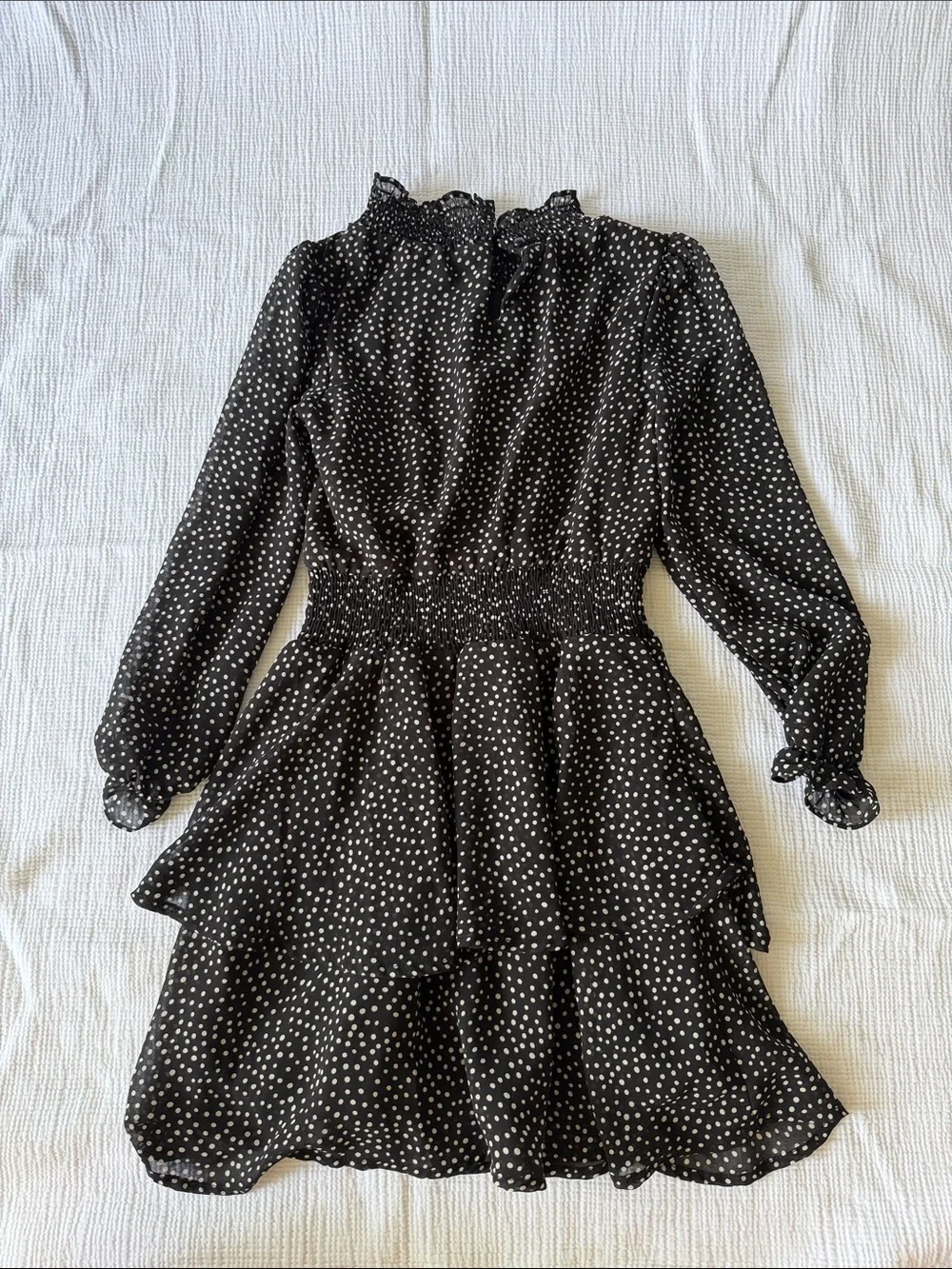 Ava & Yelly elegant black